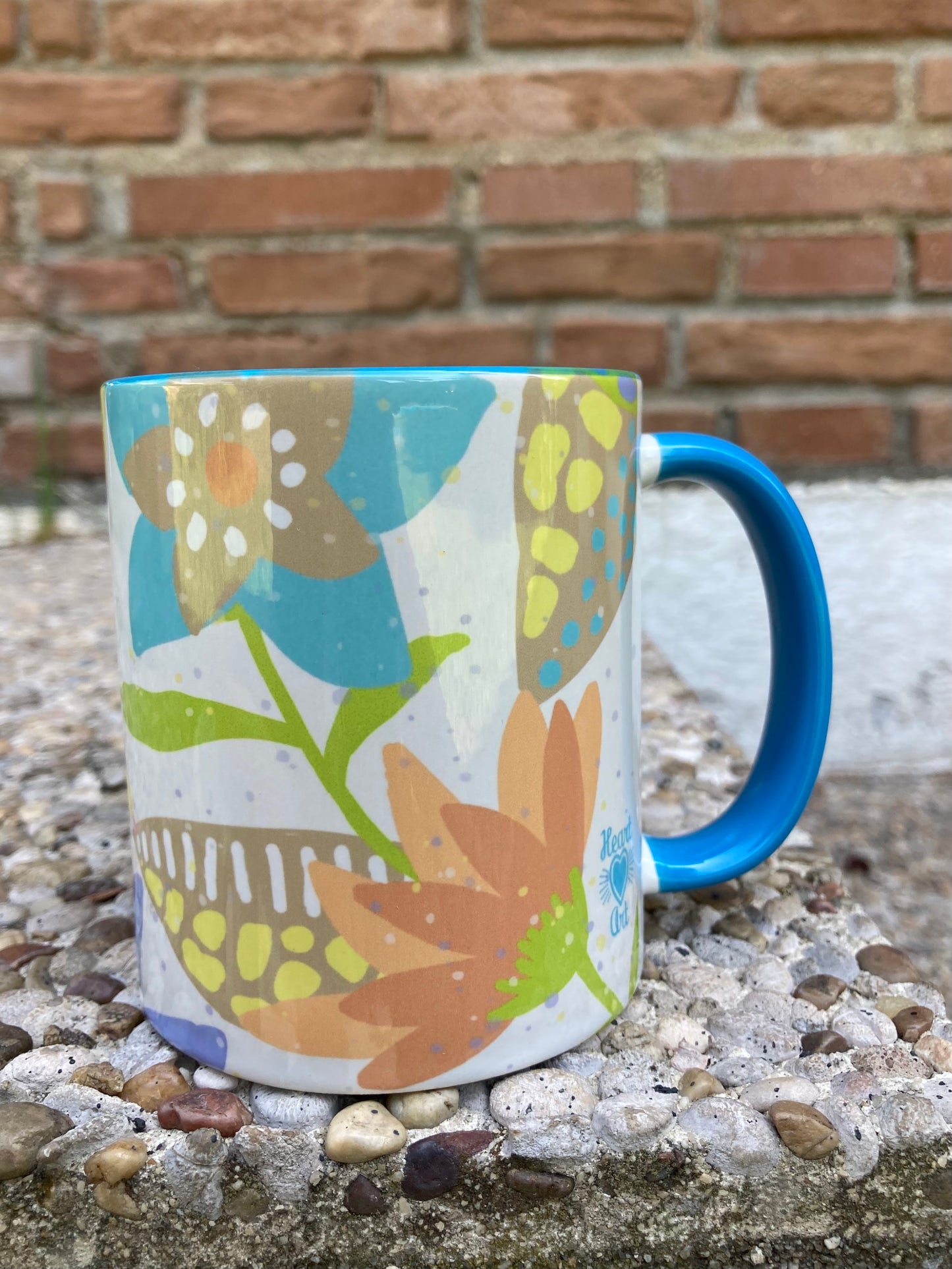 Taza de desayuno modelo Flores.