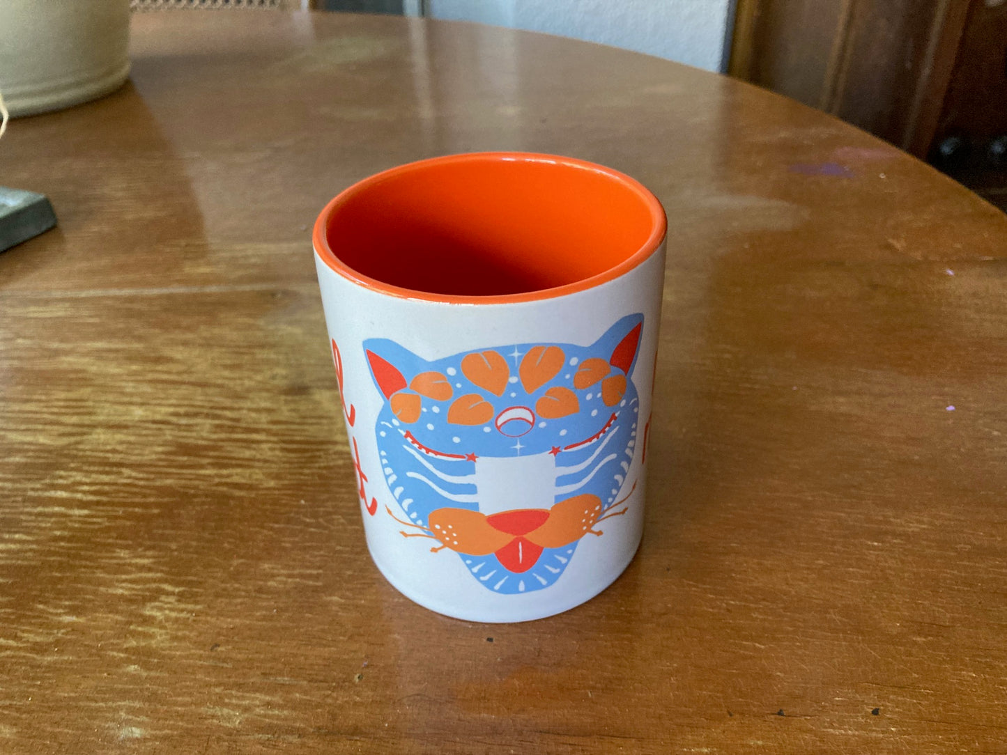 Taza de desayuno naranja, modelo Wild Heart.