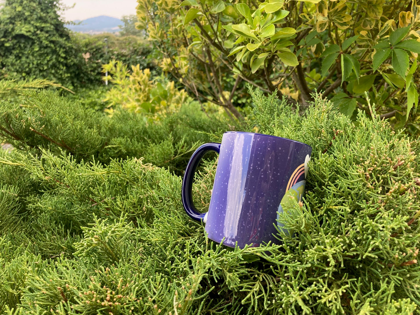 Taza de desayuno modelo Mundo Paz.
