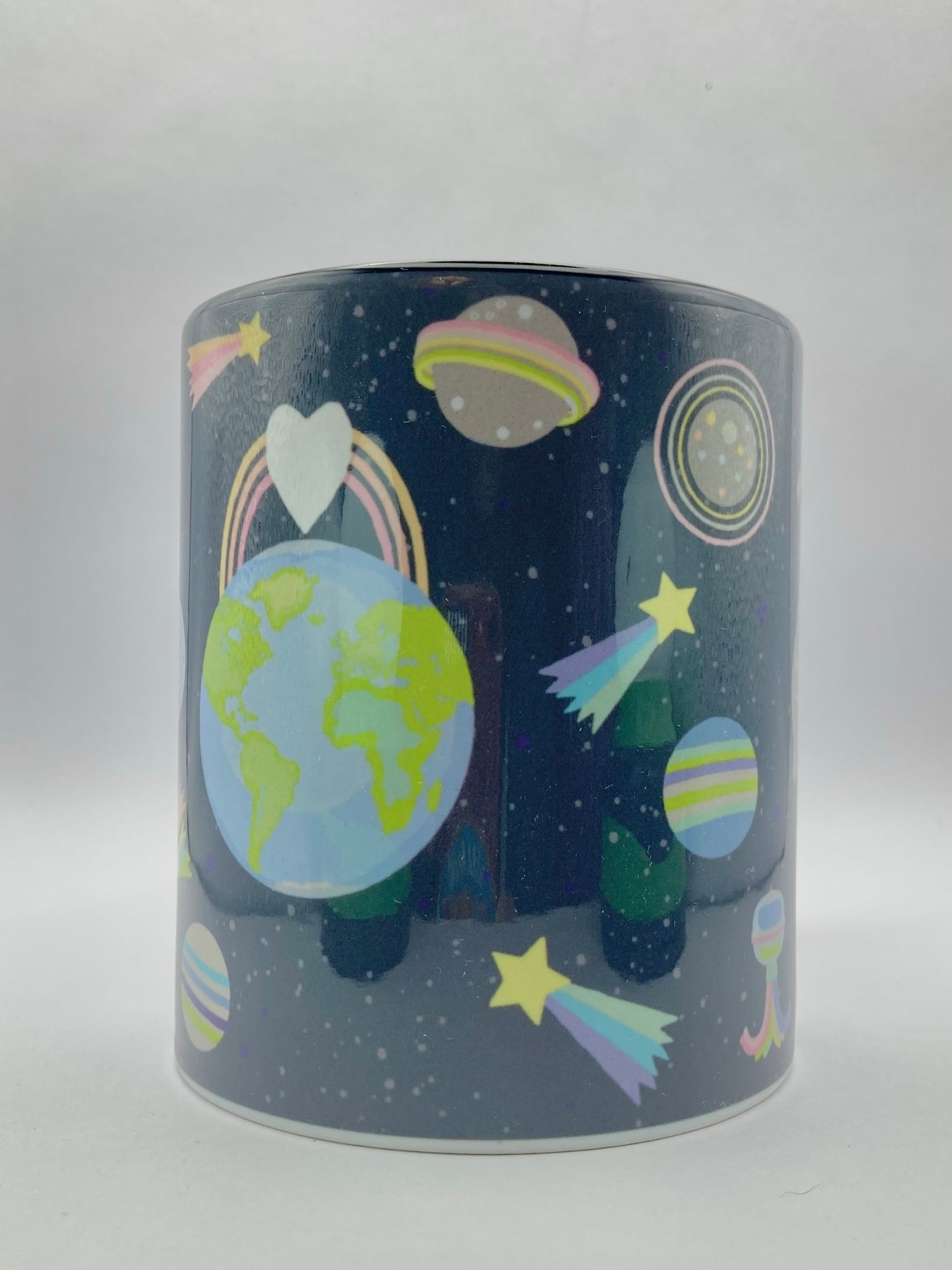 Taza de desayuno blanca modelo Universo.
