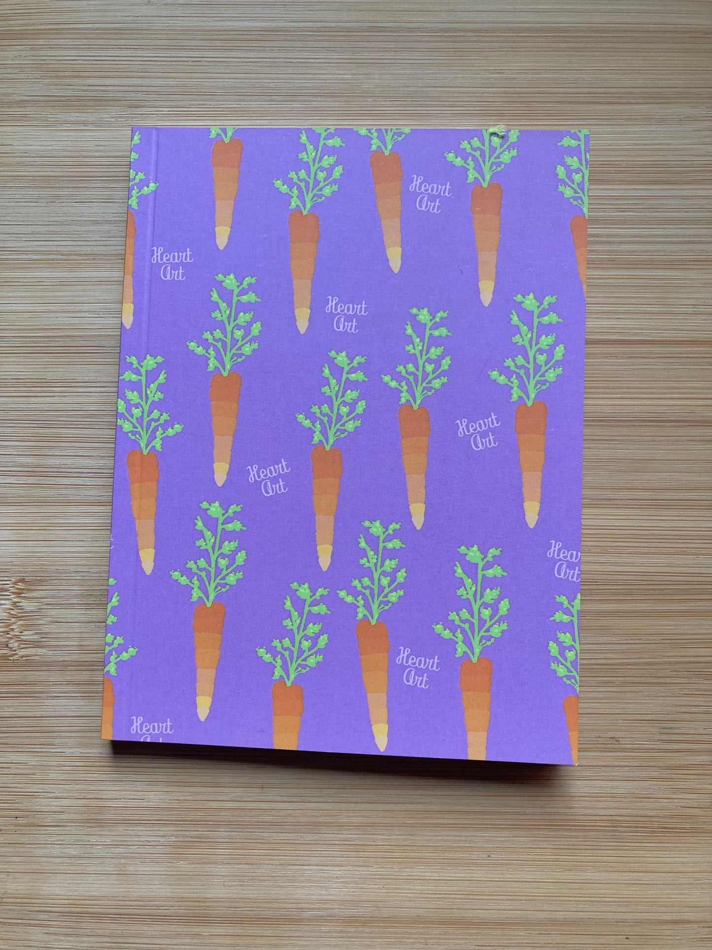 Cuaderno de papel reciclado modelo Zanahorias, tamaño A6 (bolsillo)