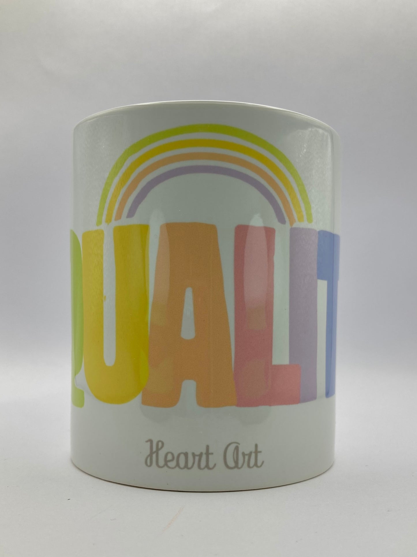 Taza de desayuno modelo Equality.