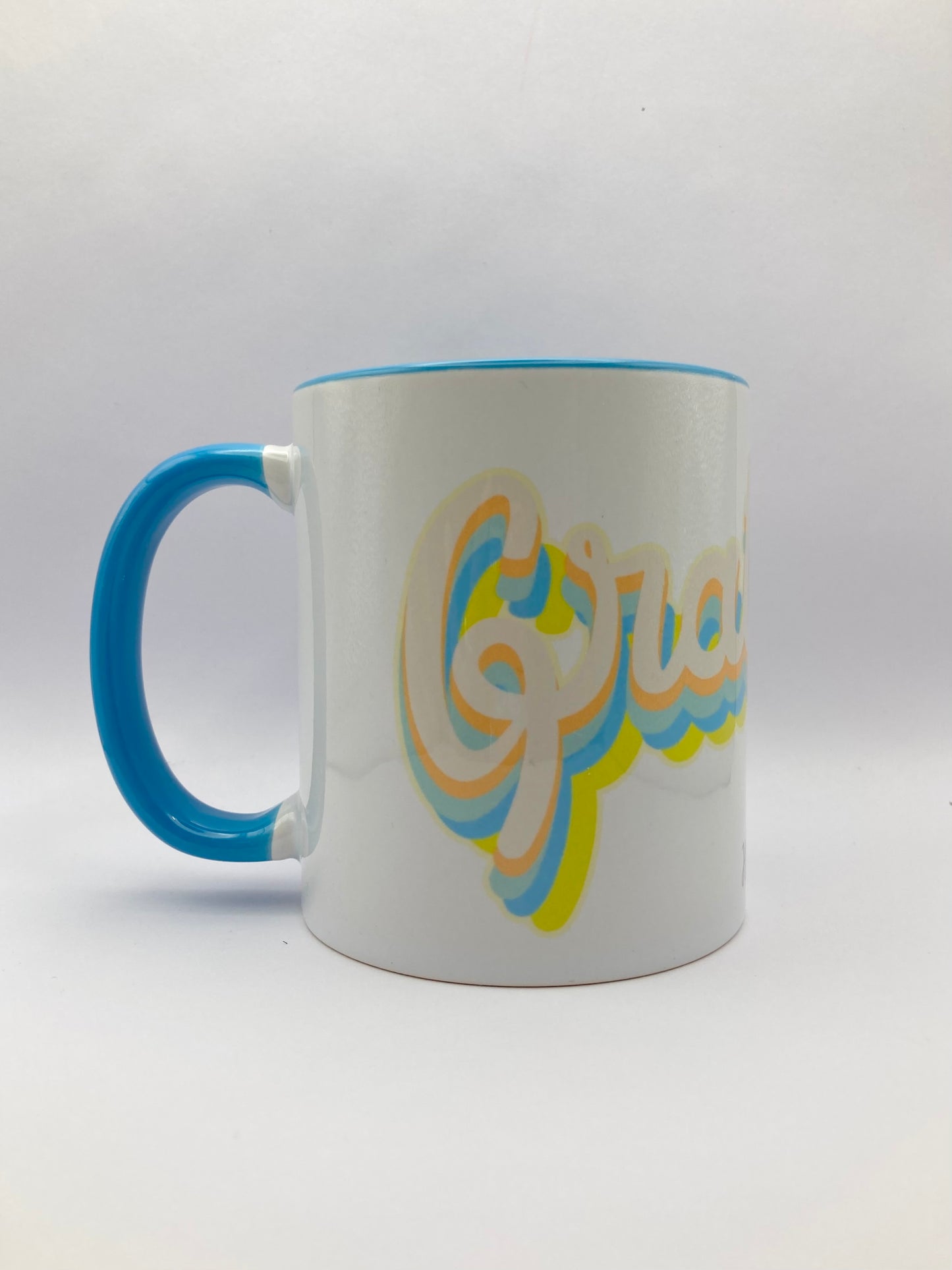 Taza de desayuno modelo Gratitude.