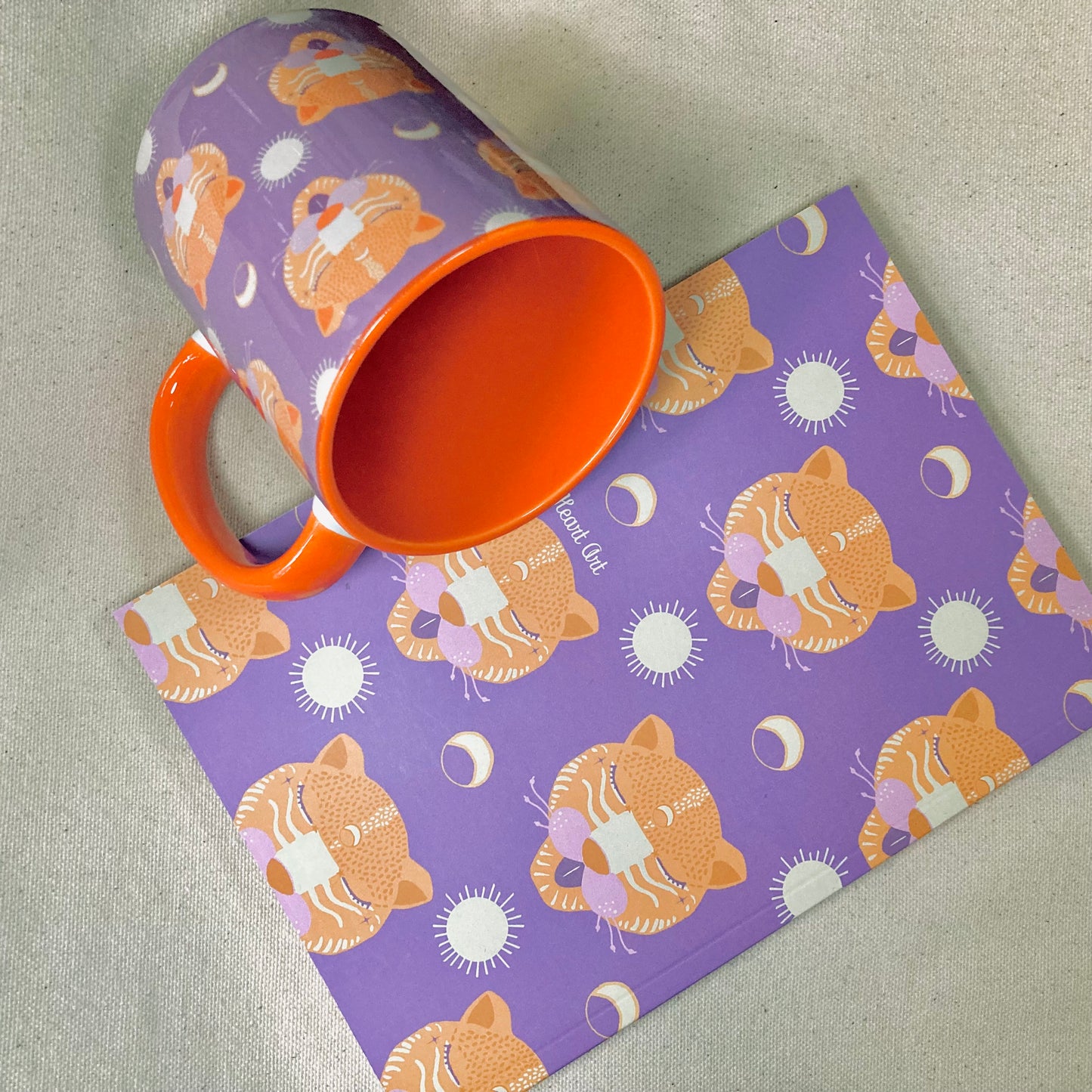 Taza de desayuno naranja modelo Alebrijes.