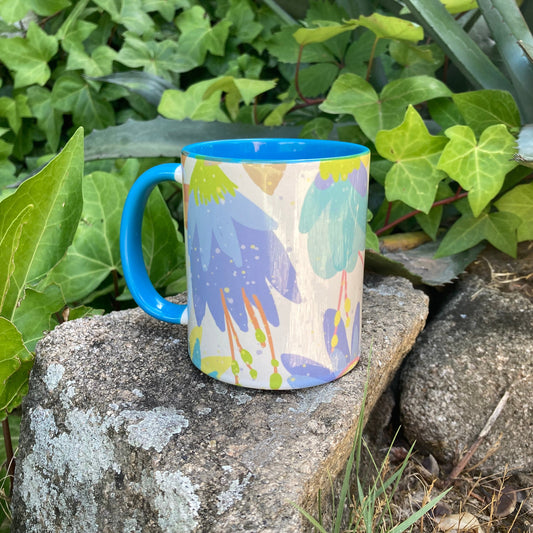 Taza de desayuno modelo Flores.