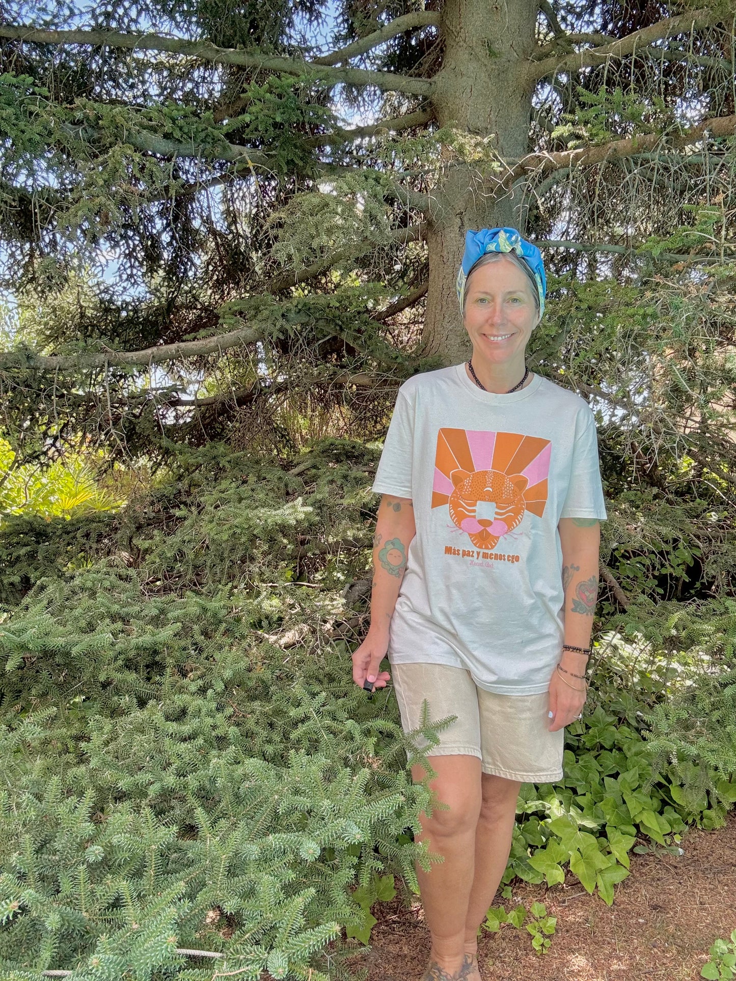 T-Shirt aus Bio-Baumwolle in Raw-Naturfarbe, Modell Alebrije Rayos