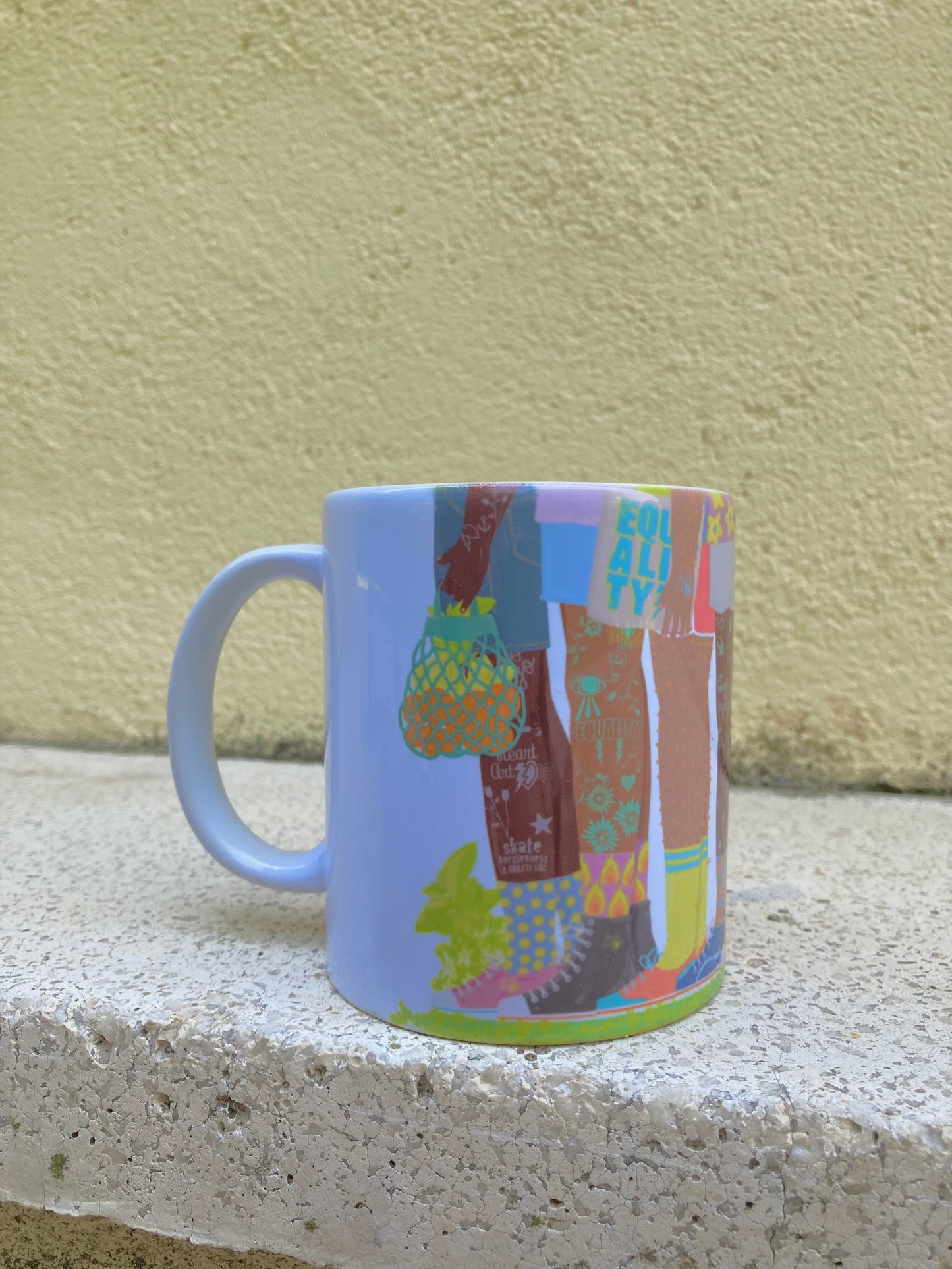 Taza de desayuno, modelo Piernas